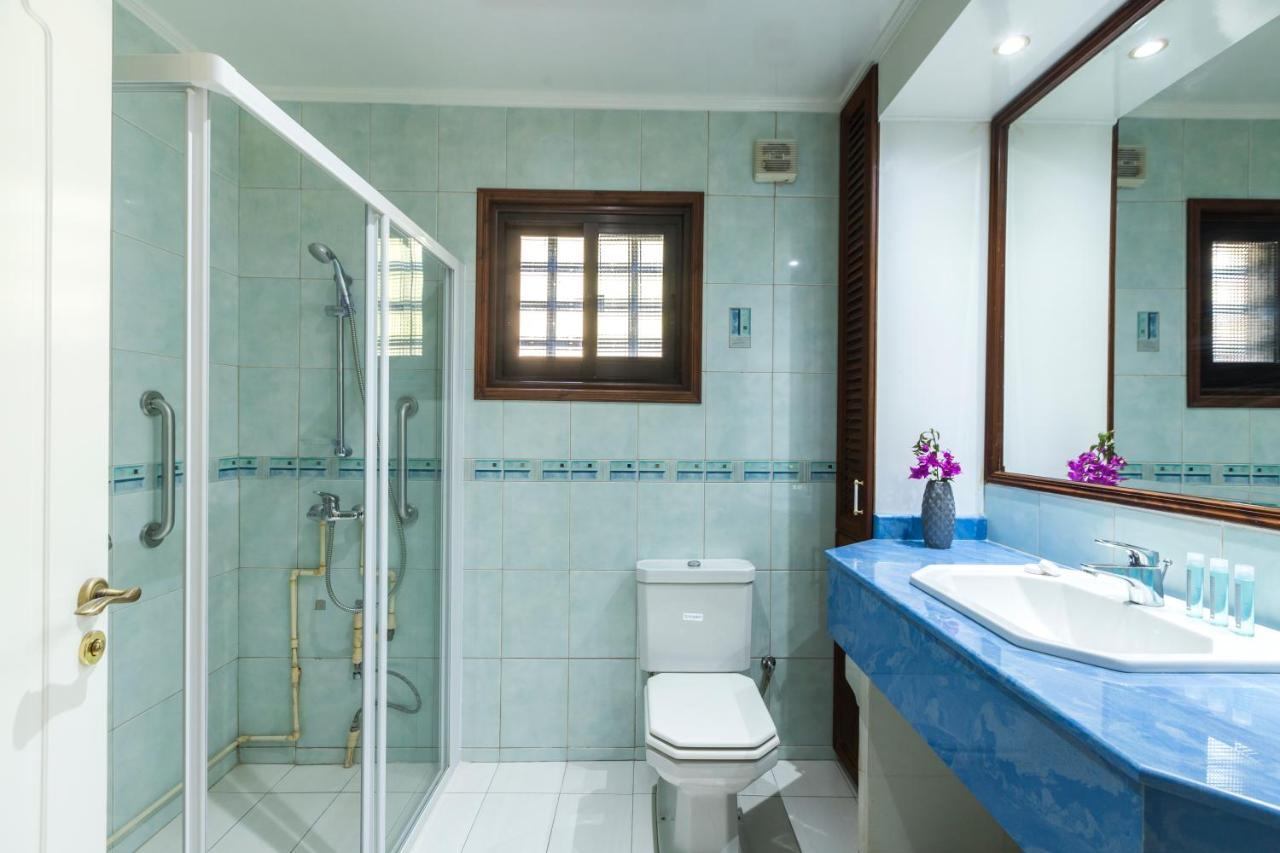 Resitour - Kamares Village Paphos Exterior photo