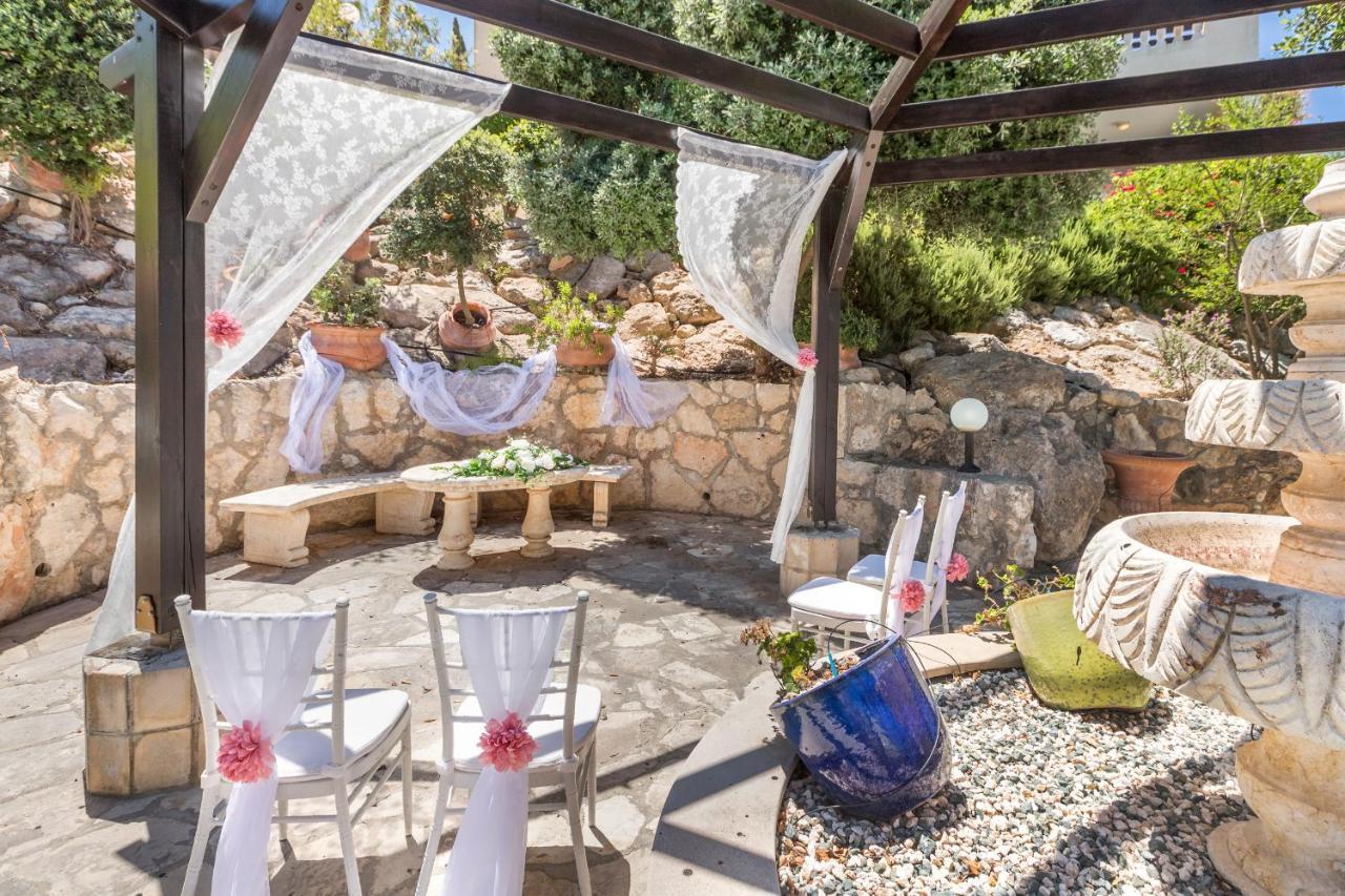 Resitour - Kamares Village Paphos Exterior photo
